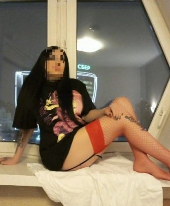 💋 У меня есть опыт, который позволяет мне предложить разнообразные услуги, которые удовлетворят все твои желания. 💦 Я знаю, как доставить тебе настоящее наслаждение и расслабление. 💆♀️
Мои услуги включают классический секс, оральный секс, массаж, ролевые игры и многое другое. 🛌 Я открыта для экспериментов и всегда готова воплотить твои фантазии в реальность. 💫
У меня есть множество положительных отзывов от моих довольных клиентов, которые оценивают мою умелость и профессионализм. 🌟 С моими красивыми фотографиями ты можешь увидеть, насколько я сексуальная и привлекательная. 💃
Живу в Москве, где я предлагаю встретиться с тобой и создать атмосферу страсти и наслаждения. 🌹 Если ты ищешь незабываемо провести время в компании опытной и сексуальной индивидуалки, то тебе стоит позвонить мне прямо сейчас! 📞 Не упусти возможность окунуться в мир наслаждения вместе со мной. 💫🔥 Полина