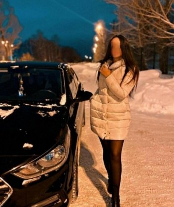 💋 У меня есть опыт, который позволяет мне предложить разнообразные услуги, которые удовлетворят все твои желания. 💦 Я знаю, как доставить тебе настоящее наслаждение и расслабление. 💆♀️
Мои услуги включают классический секс, оральный секс, массаж, ролевые игры и многое другое. 🛌 Я открыта для экспериментов и всегда готова воплотить твои фантазии в реальность. 💫
У меня есть множество положительных отзывов от моих довольных клиентов, которые оценивают мою умелость и профессионализм. 🌟 С моими красивыми фотографиями ты можешь увидеть, насколько я сексуальная и привлекательная. 💃
Живу в Москве, где я предлагаю встретиться с тобой и создать атмосферу страсти и наслаждения. 🌹 Если ты ищешь незабываемо провести время в компании опытной и сексуальной индивидуалки, то тебе стоит позвонить мне прямо сейчас! 📞 Не упусти возможность окунуться в мир наслаждения вместе со мной. 💫🔥 Полина