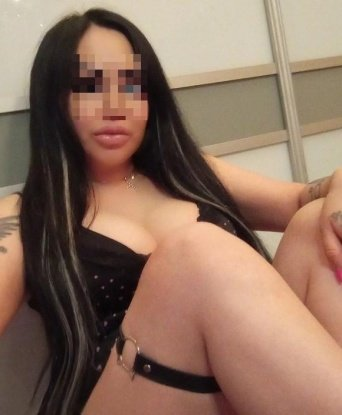 💋 У меня есть опыт, который позволяет мне предложить разнообразные услуги, которые удовлетворят все твои желания. 💦 Я знаю, как доставить тебе настоящее наслаждение и расслабление. 💆♀️
Мои услуги включают классический секс, оральный секс, массаж, ролевые игры и многое другое. 🛌 Я открыта для экспериментов и всегда готова воплотить твои фантазии в реальность. 💫
У меня есть множество положительных отзывов от моих довольных клиентов, которые оценивают мою умелость и профессионализм. 🌟 С моими красивыми фотографиями ты можешь увидеть, насколько я сексуальная и привлекательная. 💃
Живу в Москве, где я предлагаю встретиться с тобой и создать атмосферу страсти и наслаждения. 🌹 Если ты ищешь незабываемо провести время в компании опытной и сексуальной индивидуалки, то тебе стоит позвонить мне прямо сейчас! 📞 Не упусти возможность окунуться в мир наслаждения вместе со мной. 💫🔥 Полина
